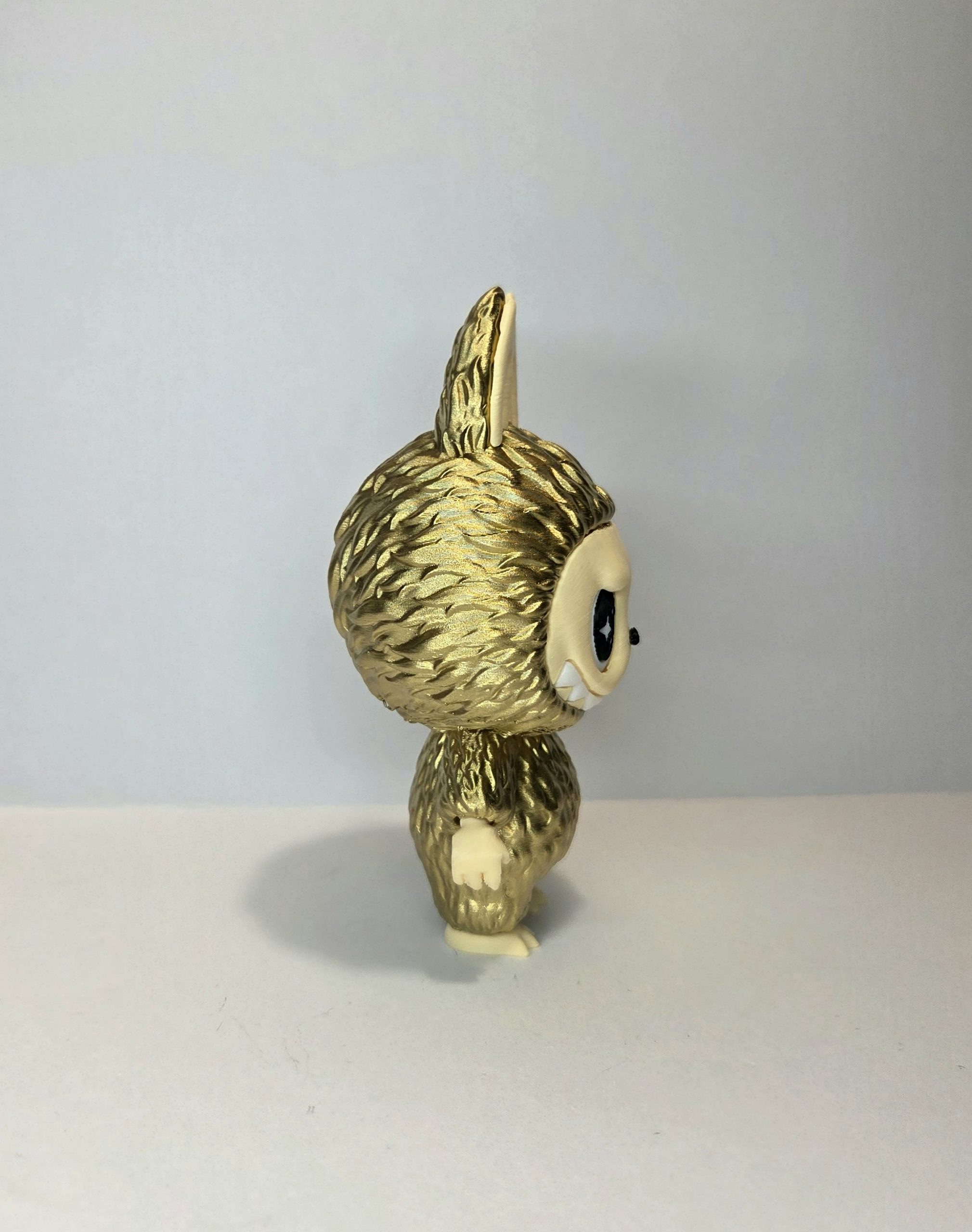 Labubu The Monsters - Golden Monster - Toy Figure Copy - Image 4